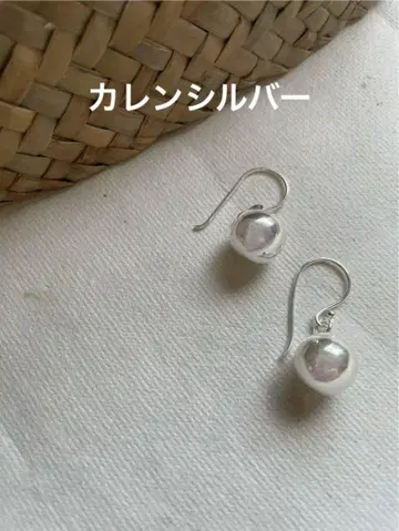 카렌 실버 펄형 후크 귀걸이 직경 1.1cm
