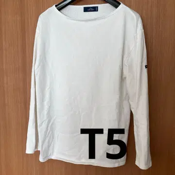 새상품급 SAINT JAMES 화이트 웨쌍 보더 셔츠 T5