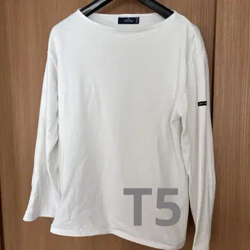 새상품급 SAINT JAMES 웨쌍 솔리드 화이트 T5