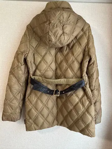 MONCLER 카키 퀼팅 다운 자켓