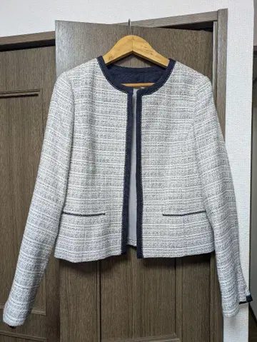 노카라 자켓 화이트 네이비 스트라이프