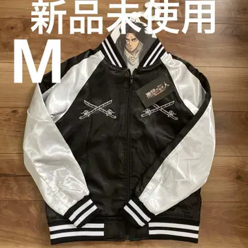 미사용 새상품 진격의 거인 스카잔 M 사이즈 옷걸이 포함