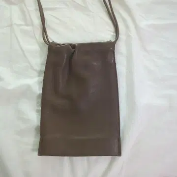 Bucket Baggage 브라운 복조리형 숄더백