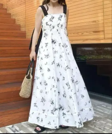 프레이 아이디 와이드 스트랩 스티치 원피스