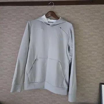 그레이 후드 부착 캐주얼 후드티