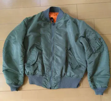 USA ALPHA INDUSTRIES MA-1 사이즈 M