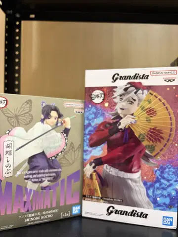 [ 미개봉 ] 귀멸의 칼날 코쵸우 시노부 & 도우마 피규어 세트