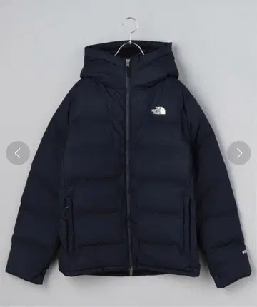 The North Face 블랙 다운 자켓
