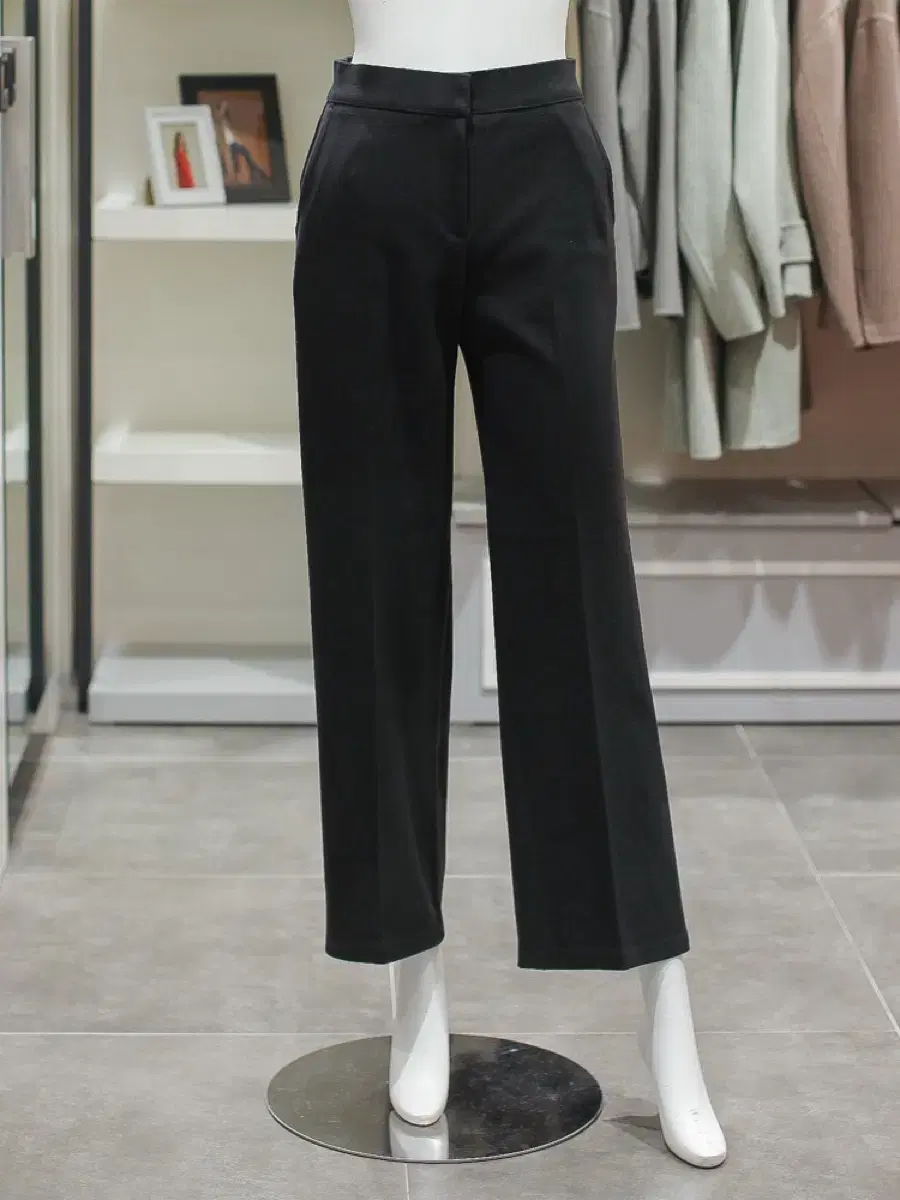 Coincoz Thick Semi Bootcut Pants #코인코즈,#슬랙스 on Bunjang Global Site.