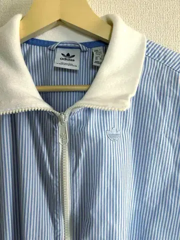 adidas 트랙 자켓 스트라이프 블루 화이트