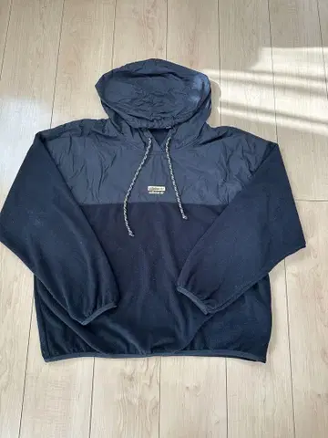 adidas 플리스 절개 후드티