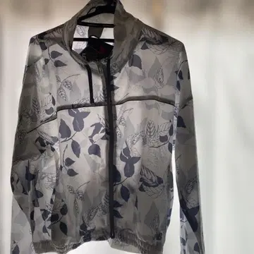 [ 새상품 ] New balance 윈드 브레이커