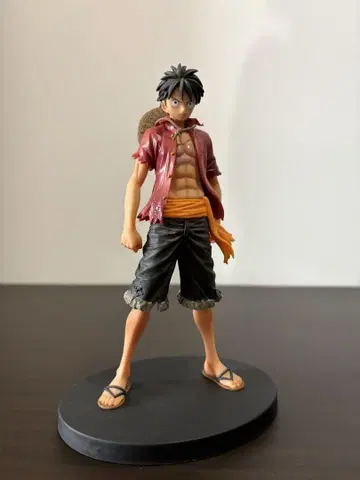 원피스 루피 피규어