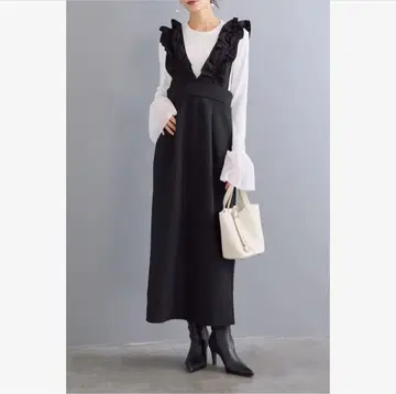 이소재 프릴 숄더 점프 스커트 미라 오웬 마이 스트라다 좋아하시는 분께