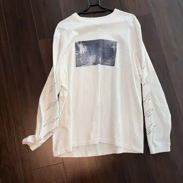 DENIM BY VANQUISH & FRAGMENT M 긴팔 티셔츠