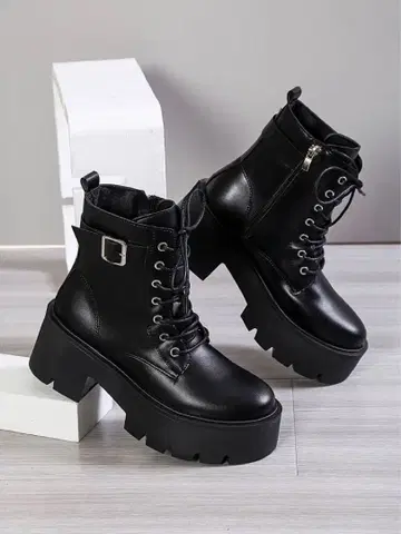 SHEIN 블랙 부츠 24.5cm