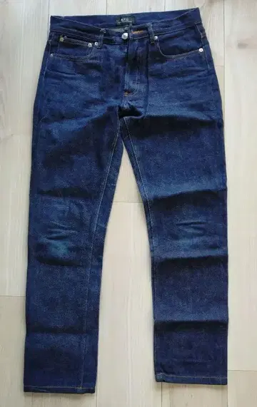 A.P.C. PETIT NEW STANDARD 스트레이트 데님 27