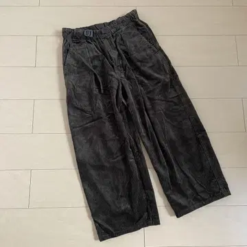 UNIQLO U 코듀로이 턱 와이드 팬츠 S 사이즈 브라운