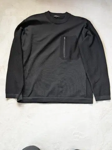 PLST 블랙 긴팔 티셔츠 S