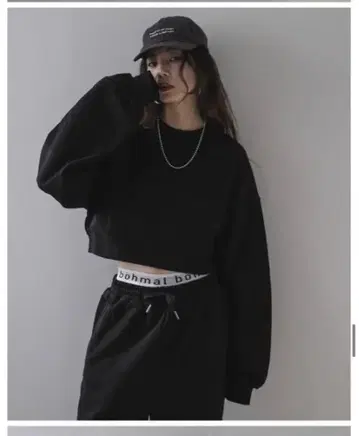 hideka x 보마르 콜라보 맨투맨 셋업 상의만