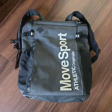DESCENTE [ Move Sport ] 시리즈 스퀘어형 백팩