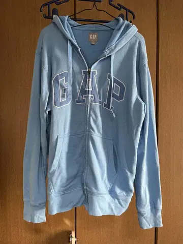 GAP 스카이블루 지퍼 후드티