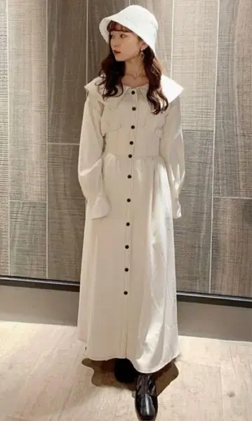 택 포함 dazzlin 빅 칼라 레이스업 원피스