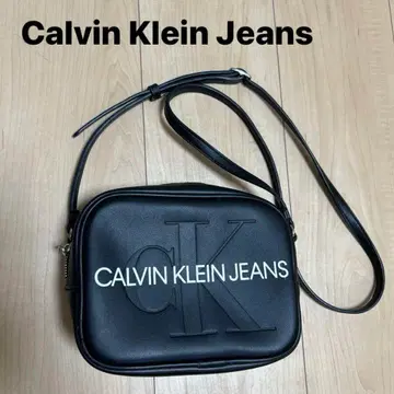 캘빈클라인 숄더백 블랙 검정 숄더 파우치 백 CK