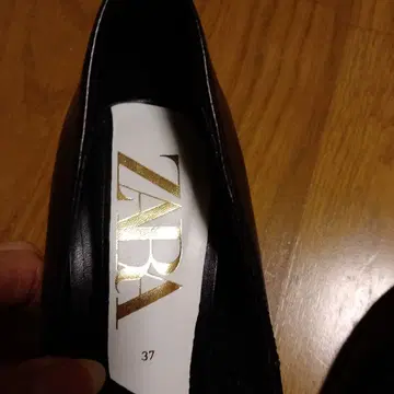[ ZARA ] 블랙 롱 레그 슬림 레그 하이힐 37