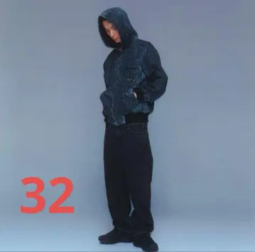 BoTT Loose-Fit Jean 32