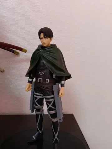 진격의 거인 The Final Season Levi 피규어