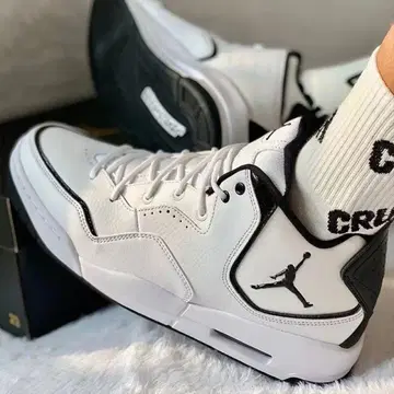 JORDAN COURTSIDE 23 28.5cm