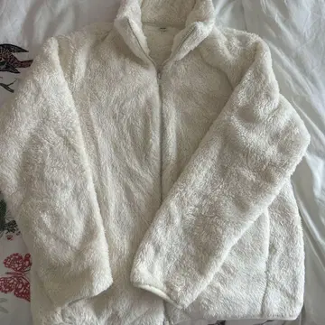 Uniqlo 화이트 플리스 자켓 S