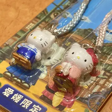 에히메 한정판 헬로키티 스트랩 2개 세트