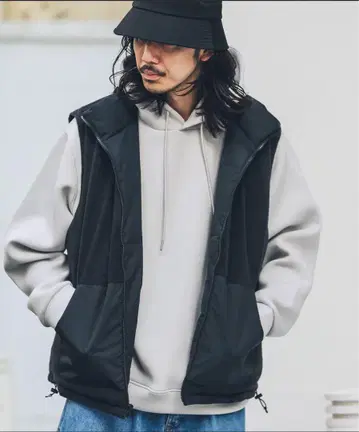 URBAN RESEARCH Sonny Label 충전솜 리버서블 베스트