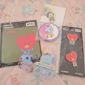 BT21 TATA MANG 아크릴 코스터 핀 배지