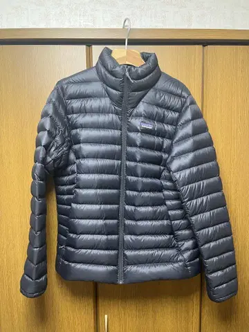 patagonia 다운 스웨터 M 블랙 새상품