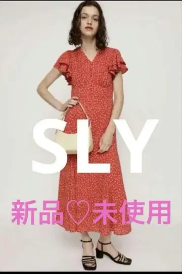 [1회 착용만 한 새상품급] SLY 타이니 플라워 프릴 원피스
