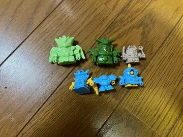 건담 미니 피규어