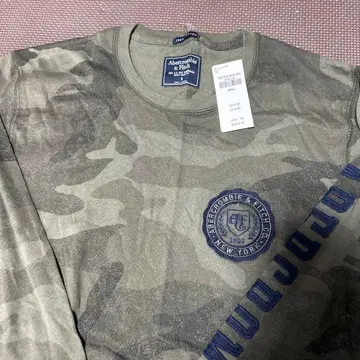 새상품 아바클로 롱 T