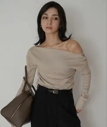 2WAY 드레이프 비대칭 헴 풀오버