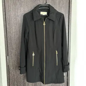 새상품급 마이클코어스 지퍼 자켓 블랙 XS