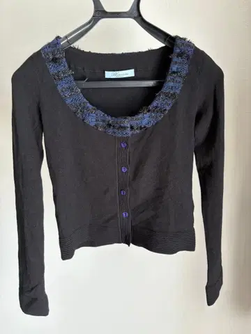 Blumarine 블랙 가디건 긴팔