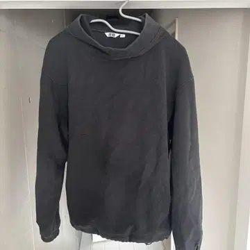 UNIQLO U 브러쉬드 저지 풀 후드티