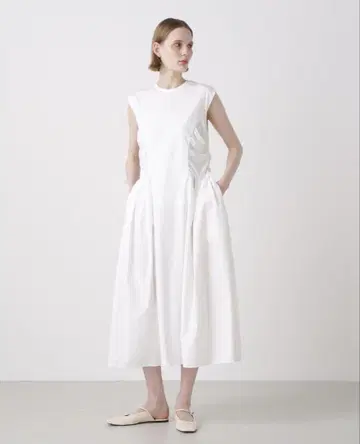 hLM 도킹 드레스