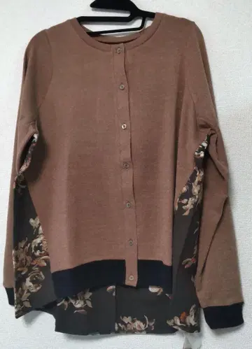 새상품 오샤레 워커 꽃무늬 레트로 이소재 레트로 가디건