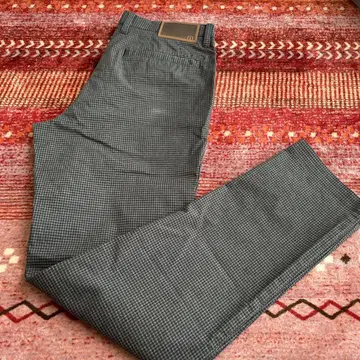 TRAVISMATHEW 그레이 계열 체크 팬츠