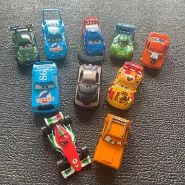 카즈 토미카 마텔 미니카 10대