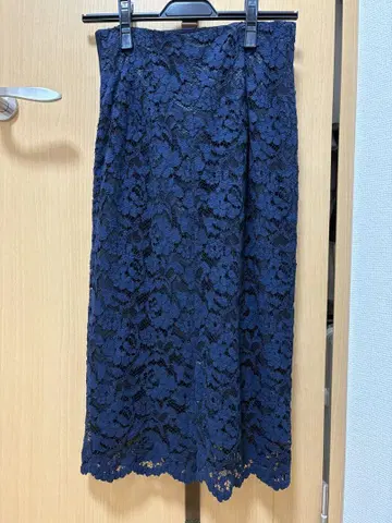 네이비 레이스 타이트 스커트