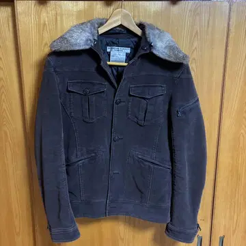 KATHARINE HAMNETT 퍼 카라 부착 다크 브라운 밀리터리 자켓